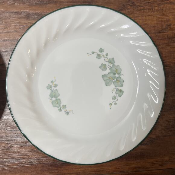 Corelle CALLAWAY IVY Swirl Pattern - 7 1/4" Bread Dessert Plates Set of 4 - Picture 5 of 6